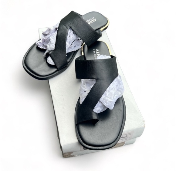 ALFANI Womens Toe-Loop Asymmetrical Comfort Square Toe Slip On Sandals 6M - Picture 3 of 6